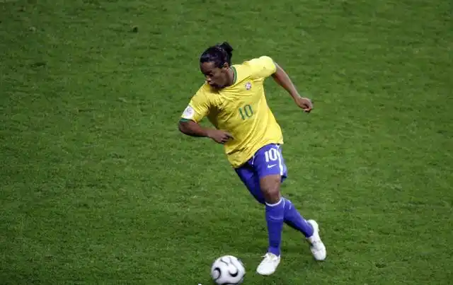 战略调整和 战略调整和